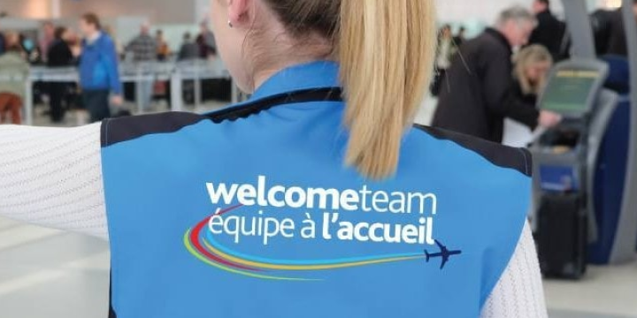 Volunteer with our Welcome Team junior ambassadors | Pearson Airport
