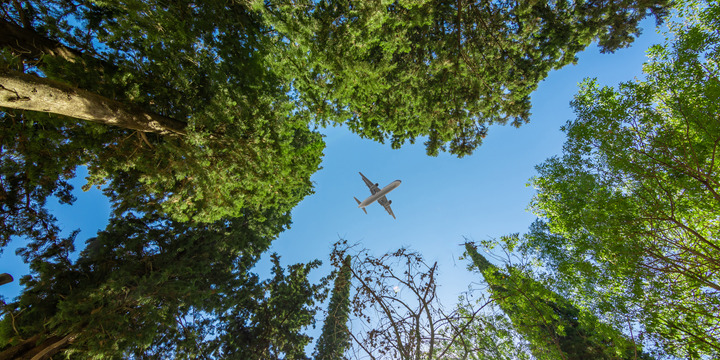 a plane flying through the air